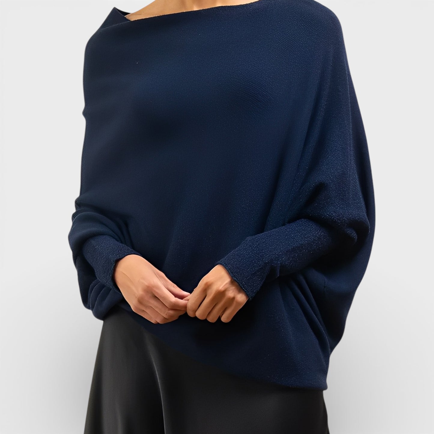 Gabriela – Voľný sveter s asymetrickým výstrihom off-shoulder