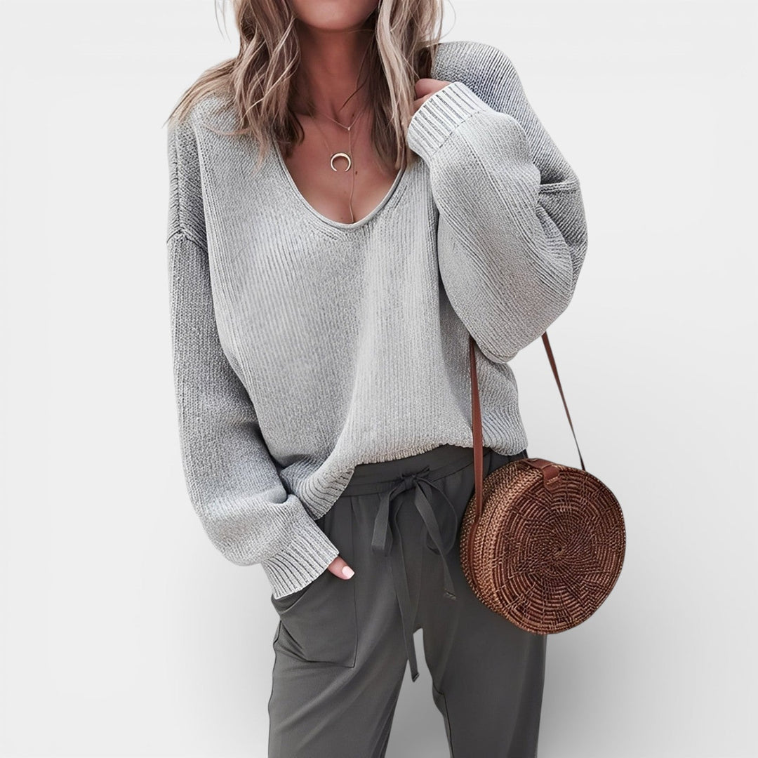 Martyna – Pletený svetr s výstřihem do V