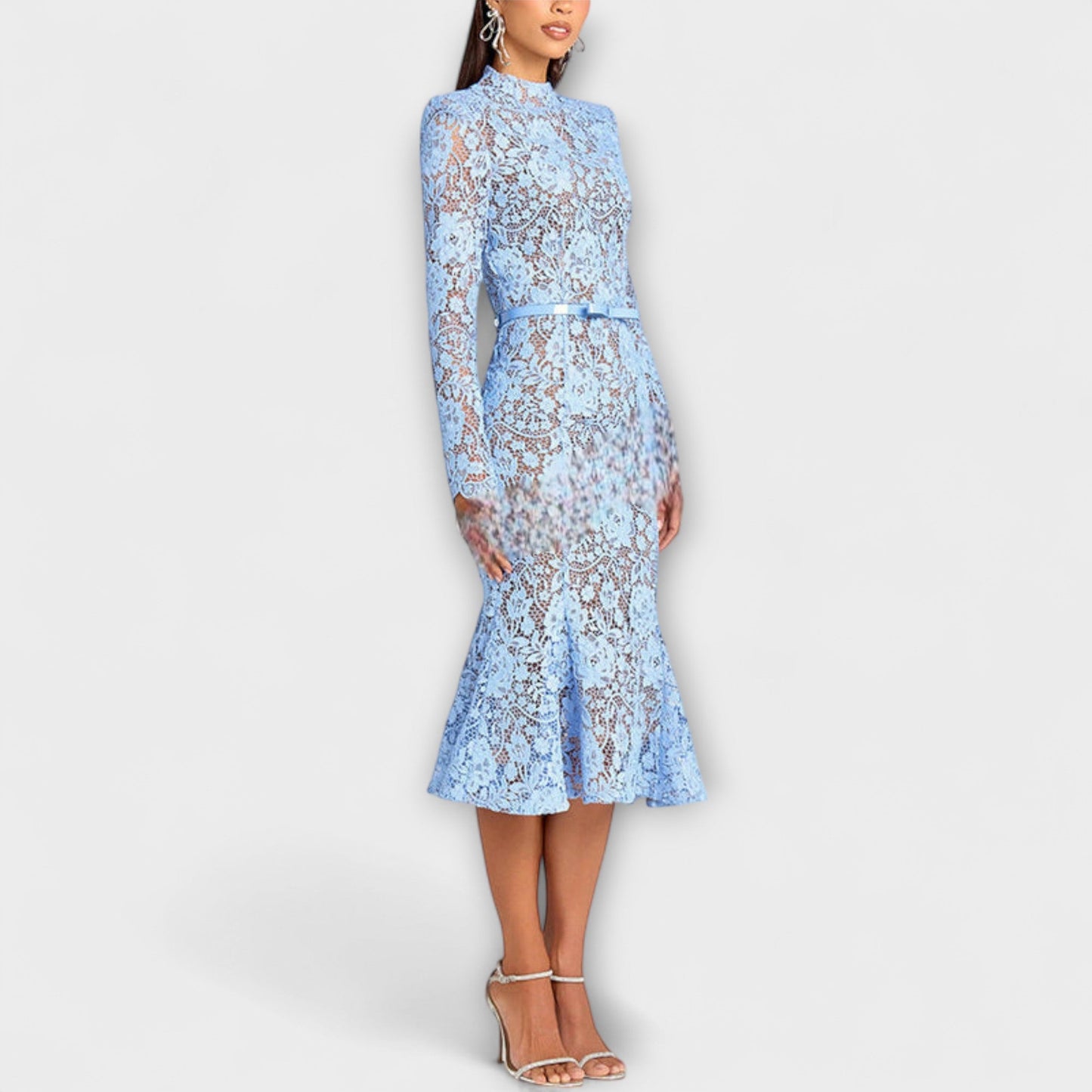 Freya – Elegantné Midi Šaty z Kvetinovej Čipky