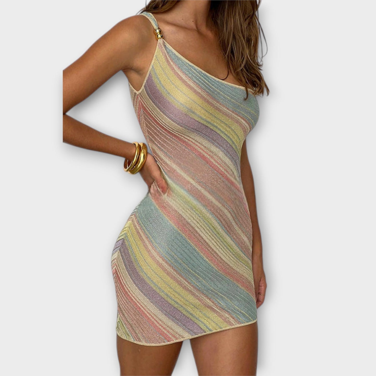 Kira – Trendy mini šaty na jedno rameno