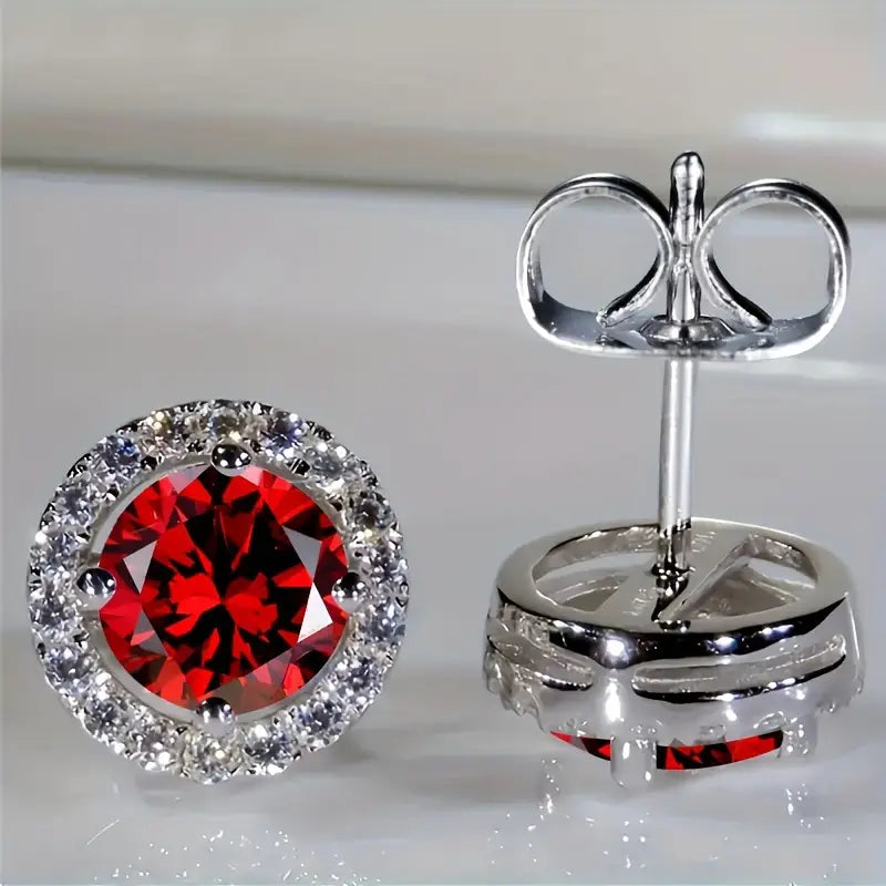 Luisa – Rubinové náušnice se slunečním designem.