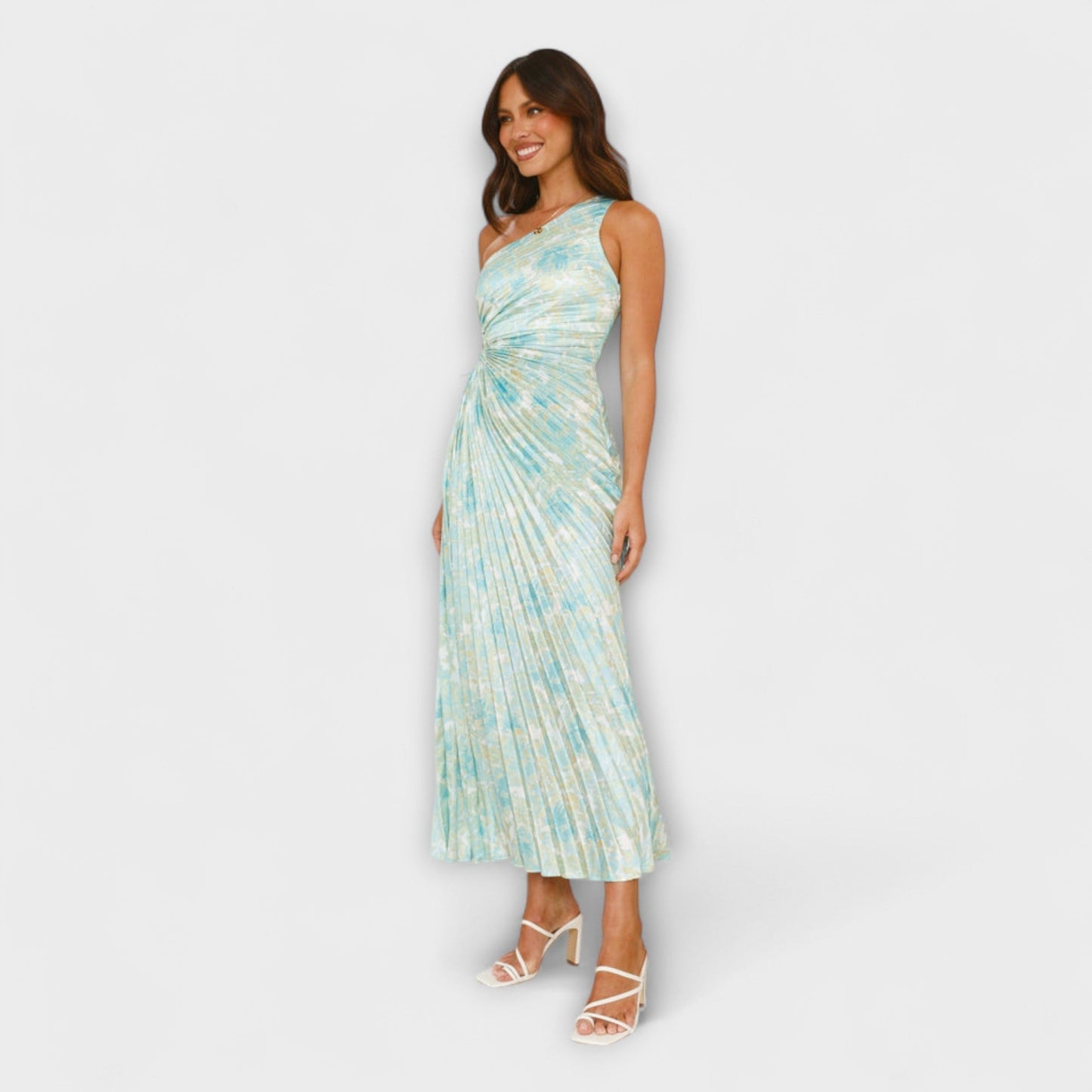 Sienna – Elegantné Maxi Šaty s Výrezom