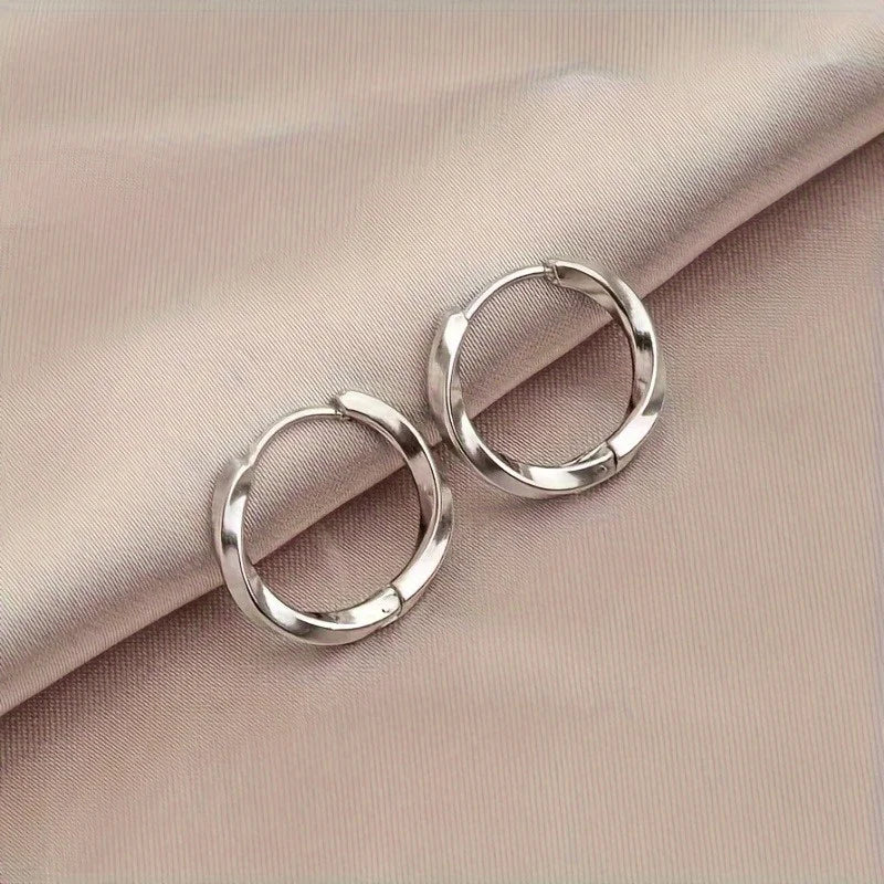 Minimalistické geometrické visící náušnice