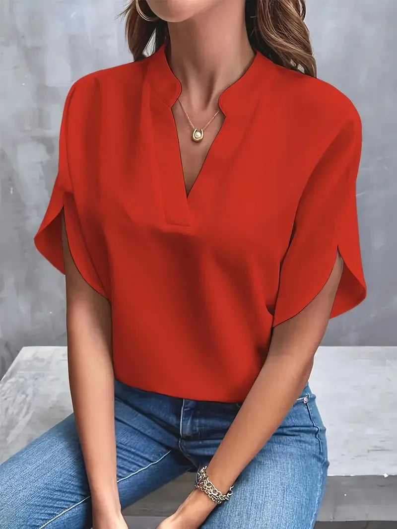 Isalie – Elegantná blúzka s výstrihom do V splývavého strihu