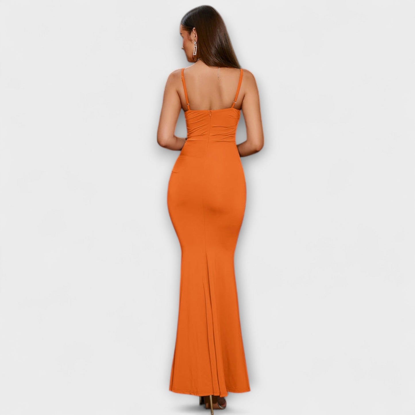 Callie - Elegantné Šaty s Volánmi