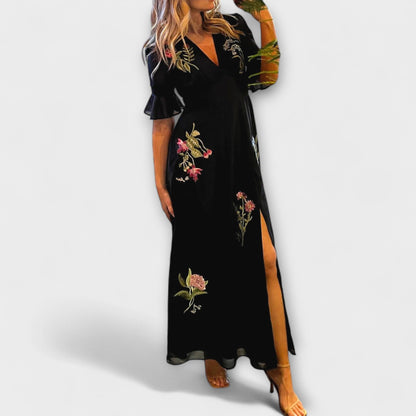 Beatrice - Elegantné modro-námornícke šaty s kvetinovou výšivkou