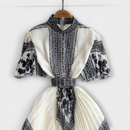 Delilah – Šaty inšpirované vintage štýlom