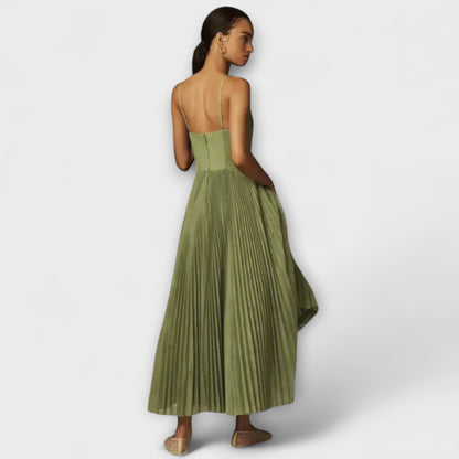 Lucrezia – Elegantné šaty s čarom