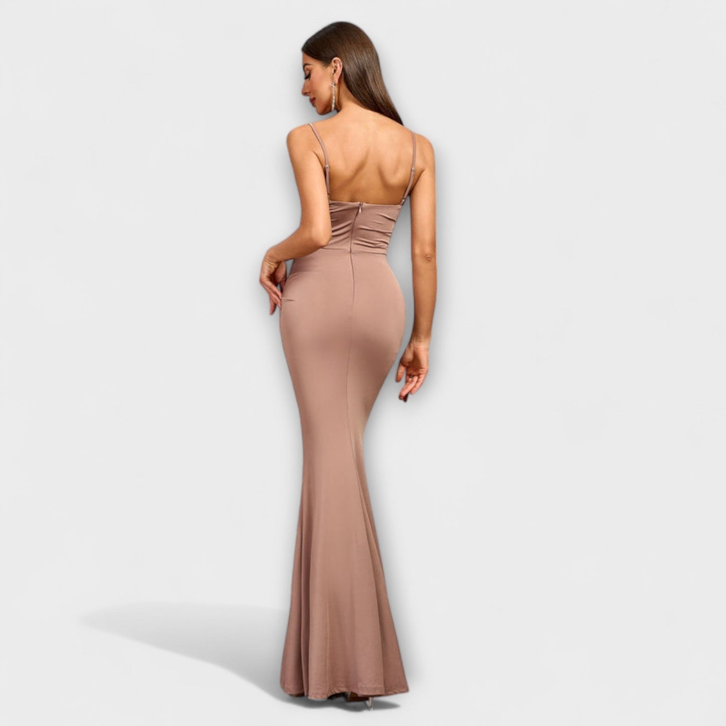 Callie - Elegantné Šaty s Volánmi