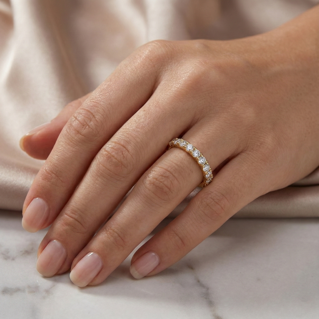 Moissanitový snubní prsten